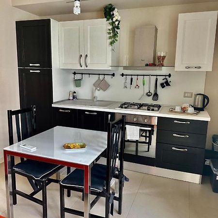 Apartmán Piccolo Loft In Centro Asti Exteriér fotografie
