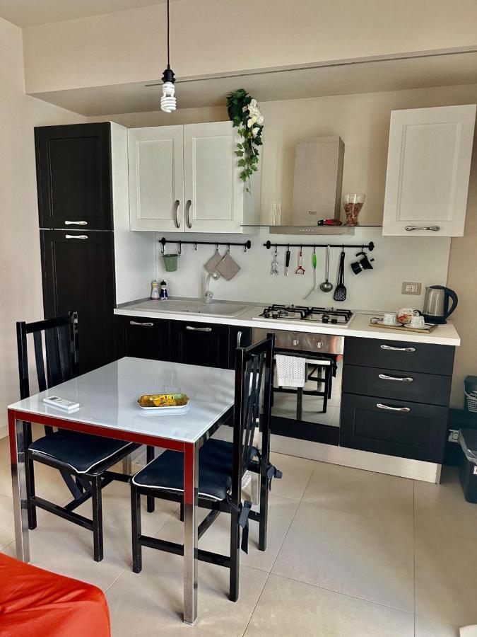 Apartmán Piccolo Loft In Centro Asti Exteriér fotografie